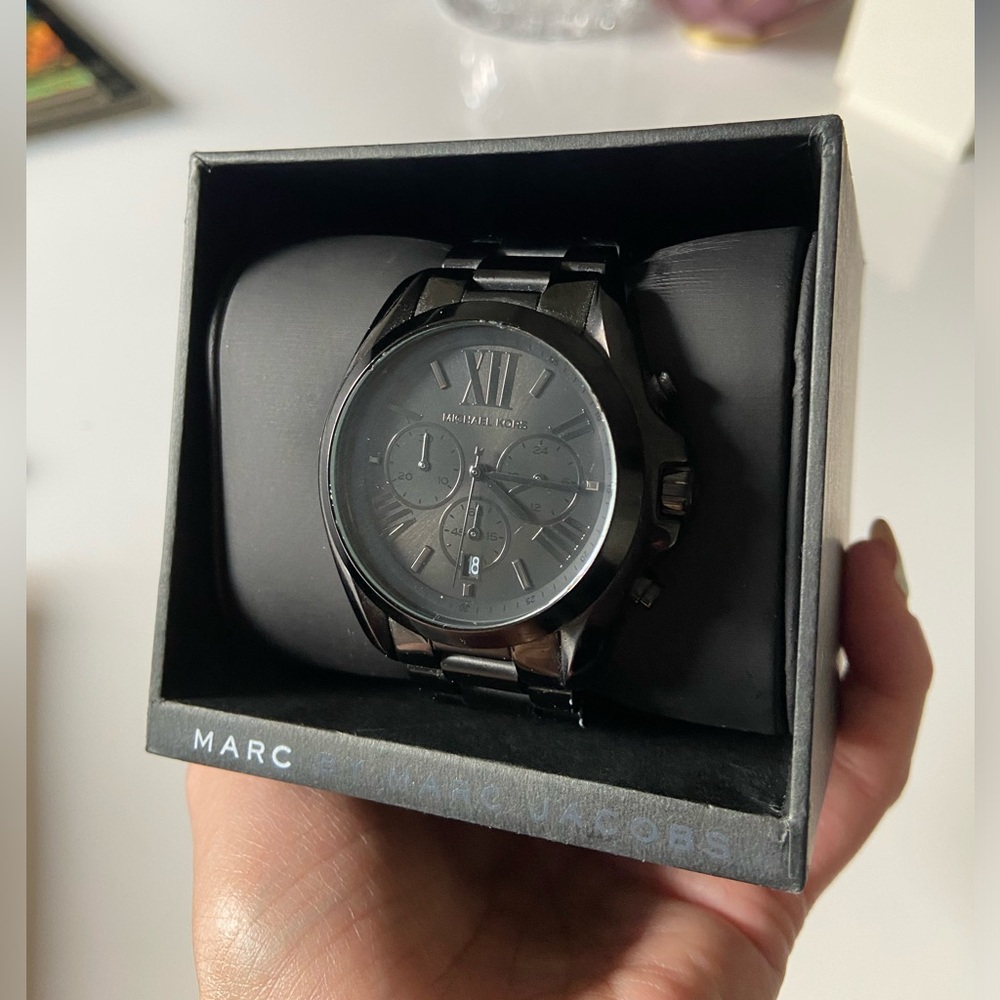 Watch Marc Jacobs Black - Picture 2 of 7